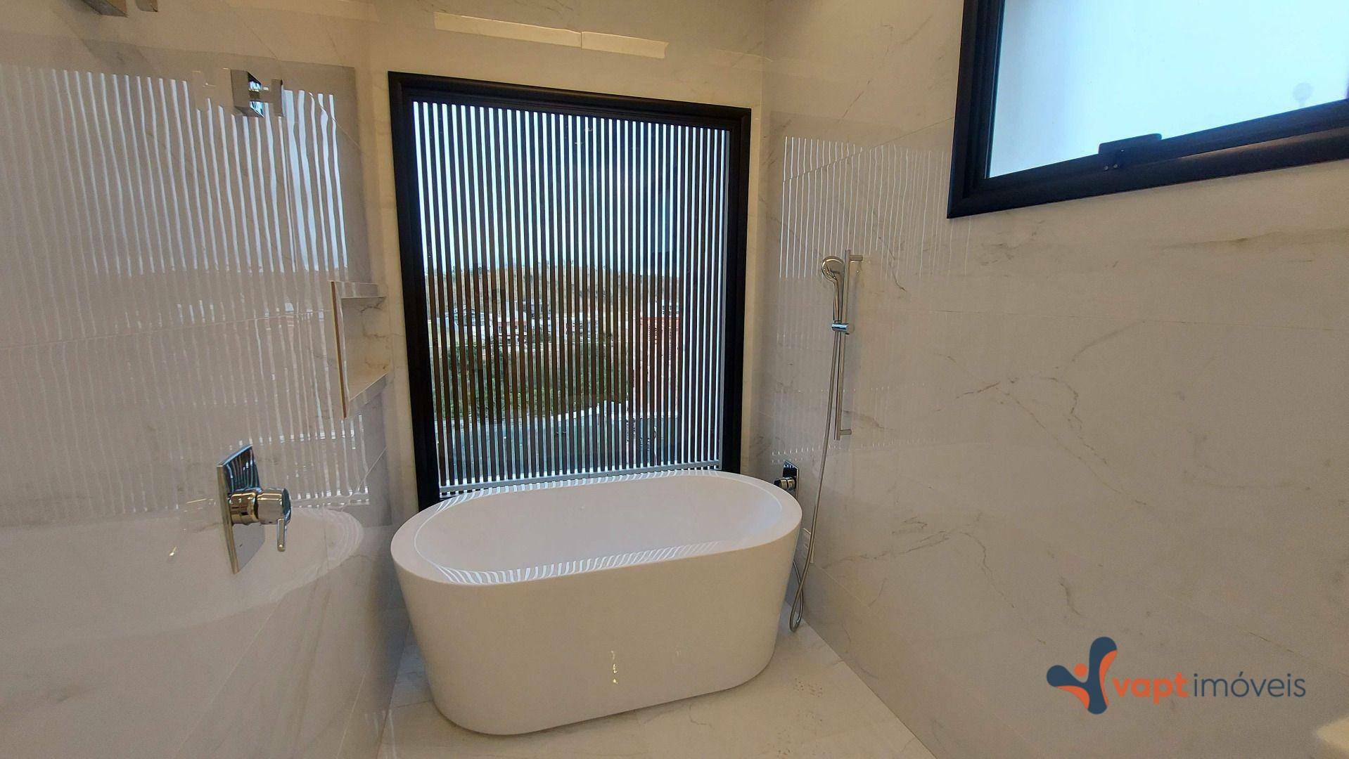 Sobrado, 4 quartos, 386 m² - Foto 33