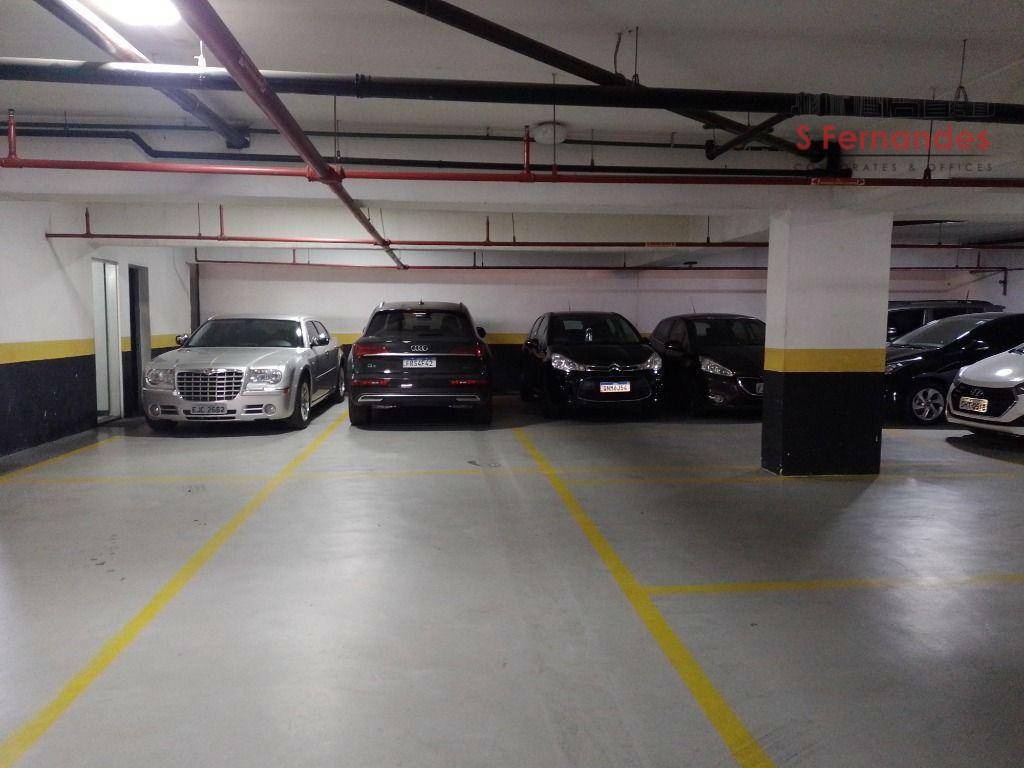 Prédio Inteiro para alugar, 2330m² - Foto 28