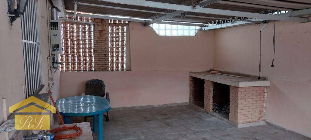 Sobrado à venda com 3 quartos, 200m² - Foto 10