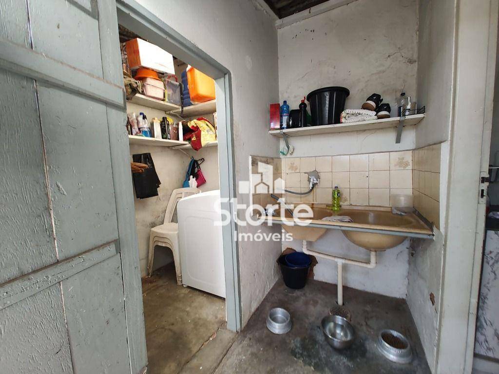 Casa à venda com 3 quartos, 140m² - Foto 17