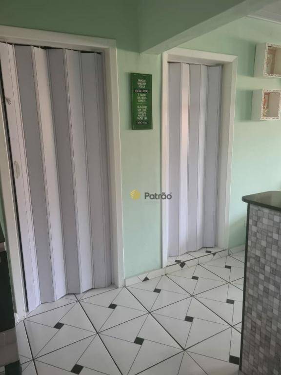 Casa à venda com 2 quartos, 162m² - Foto 7