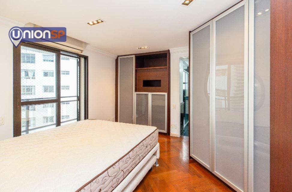 Apartamento à venda com 3 quartos, 180m² - Foto 9