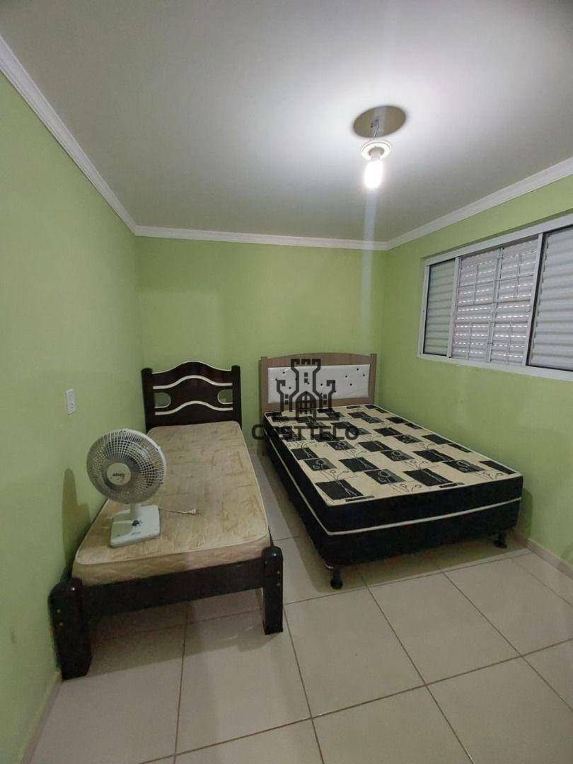 Chácara à venda com 2 quartos, 250m² - Foto 8