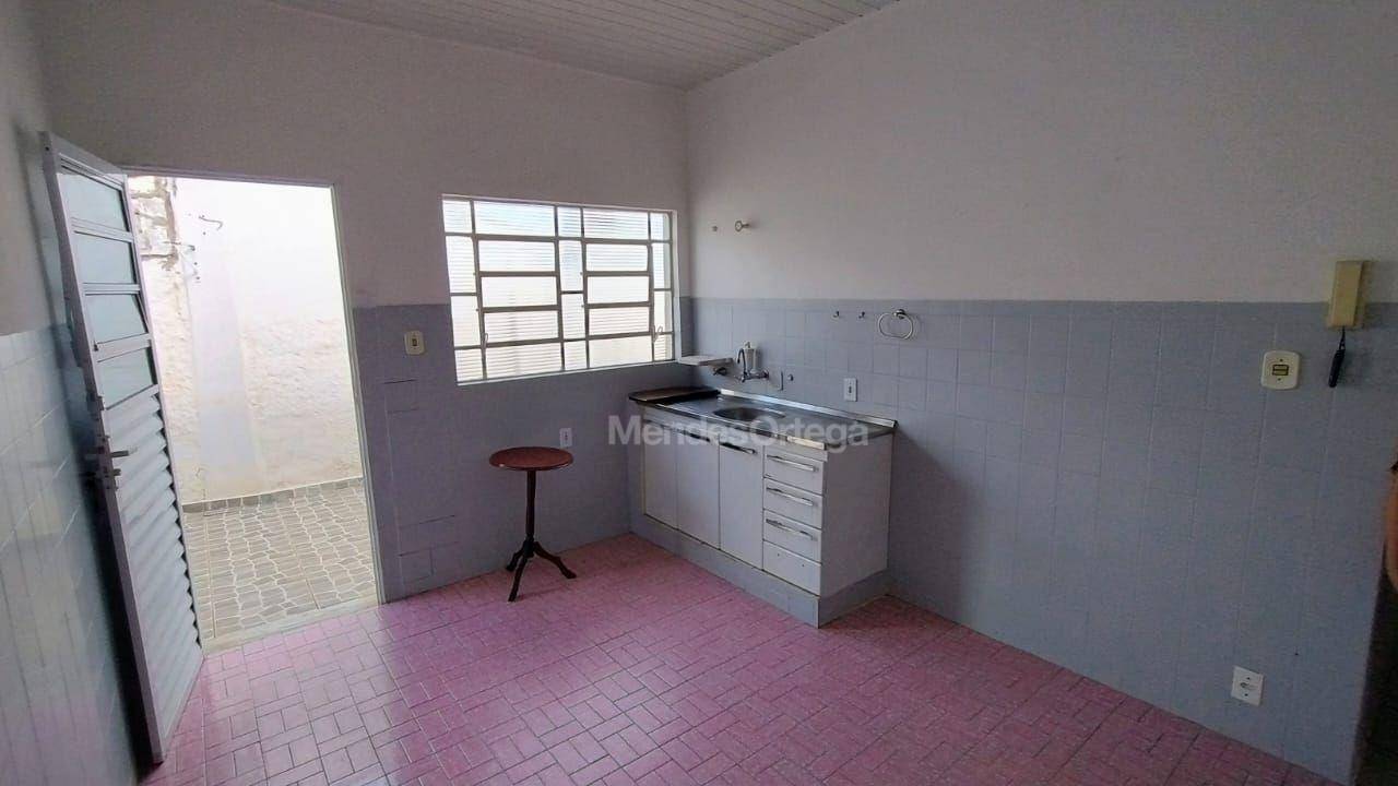 Casa à venda com 3 quartos, 143m² - Foto 16