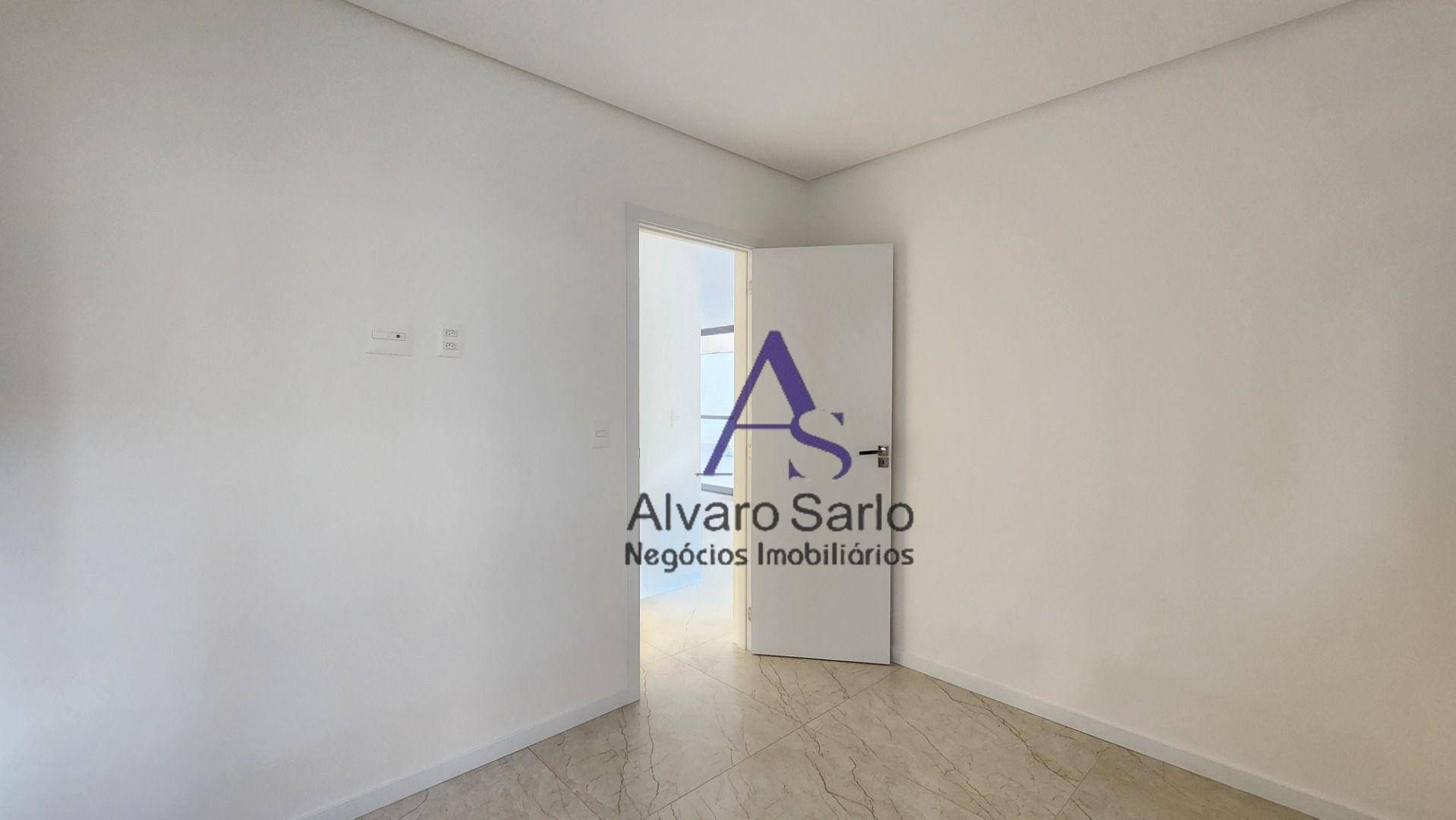 Apartamento à venda com 3 quartos, 165m² - Foto 7