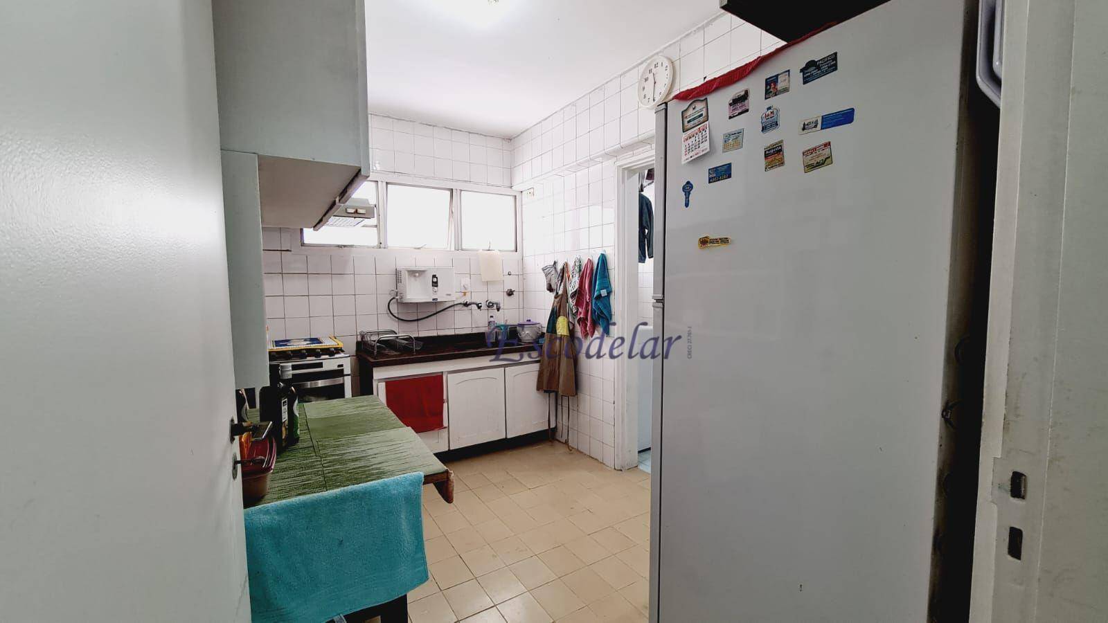 Apartamento à venda com 2 quartos, 67m² - Foto 7