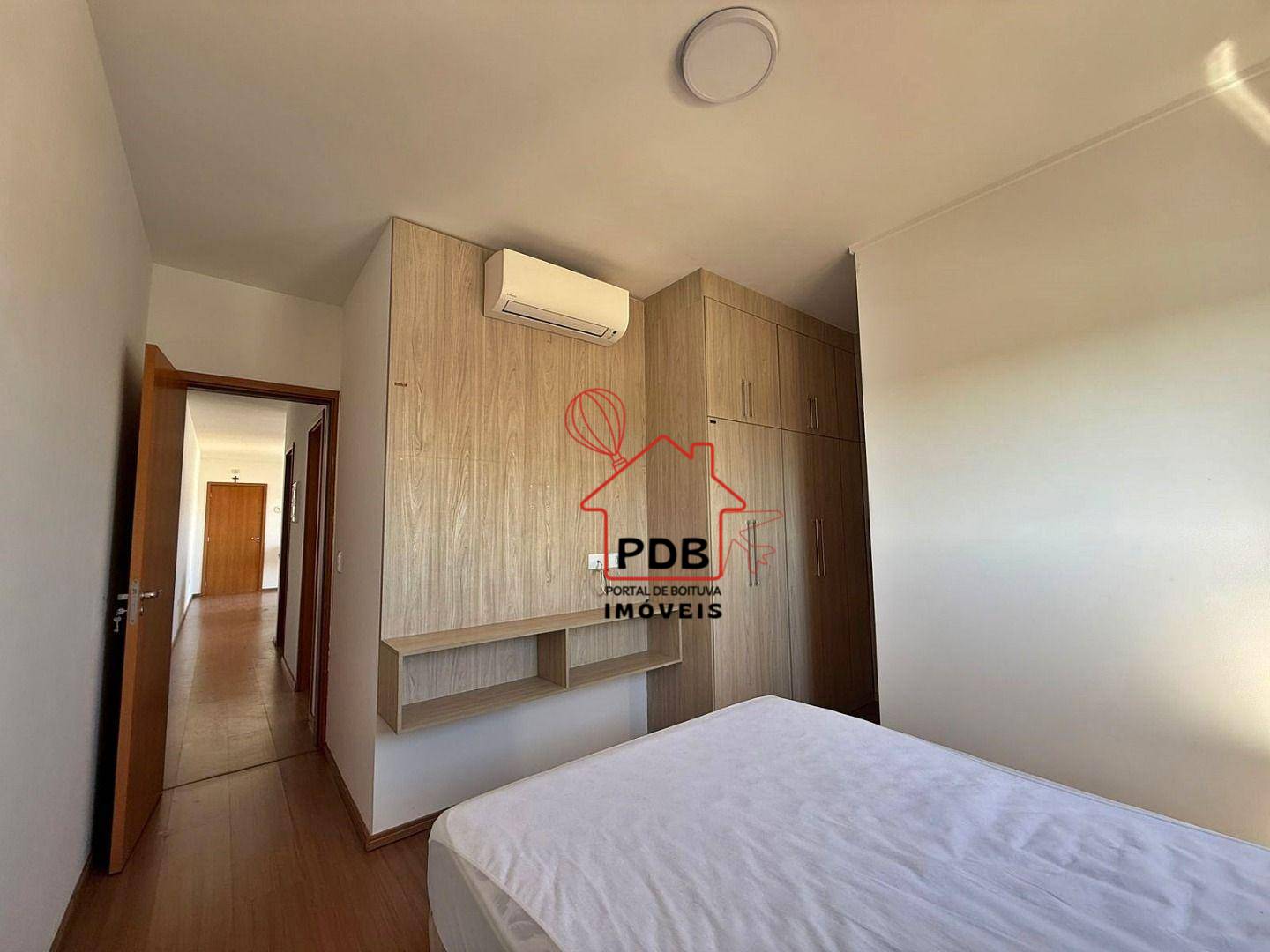 Apartamento à venda e aluguel com 2 quartos, 63m² - Foto 10