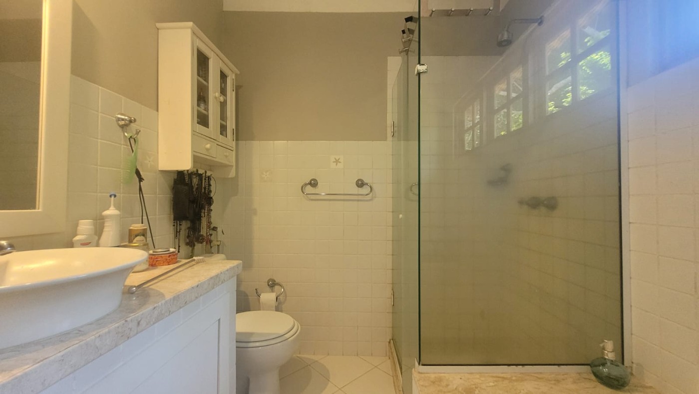 Casa de Condomínio à venda com 4 quartos, 290m² - Foto 31