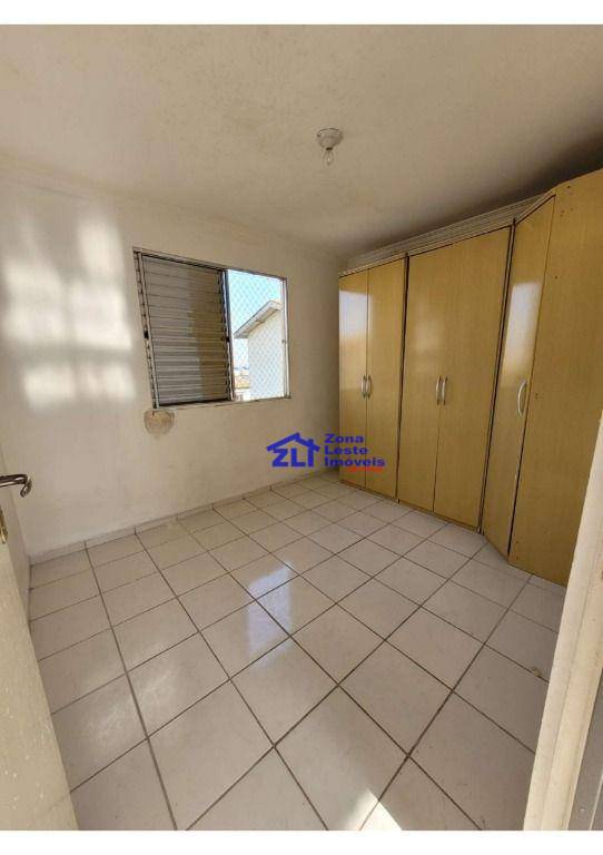 Apartamento à venda com 2 quartos, 39m² - Foto 10