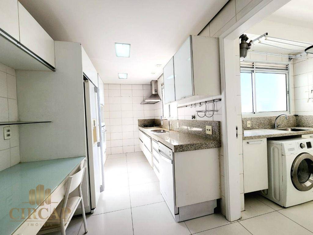 Apartamento à venda e aluguel com 3 quartos, 135m² - Foto 6