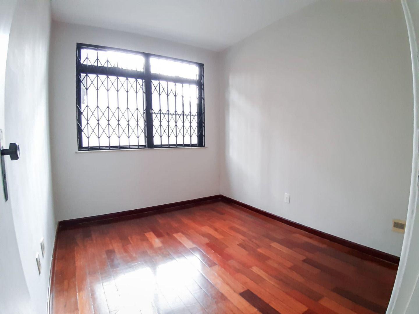 Apartamento à venda com 3 quartos, 130m² - Foto 57