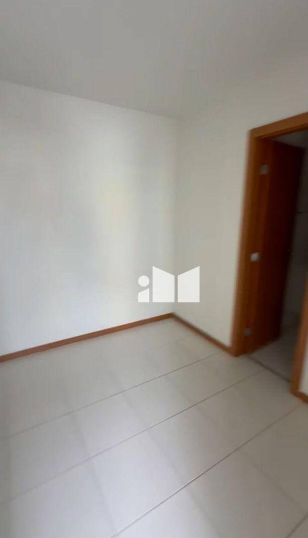 Apartamento à venda com 2 quartos, 70m² - Foto 5