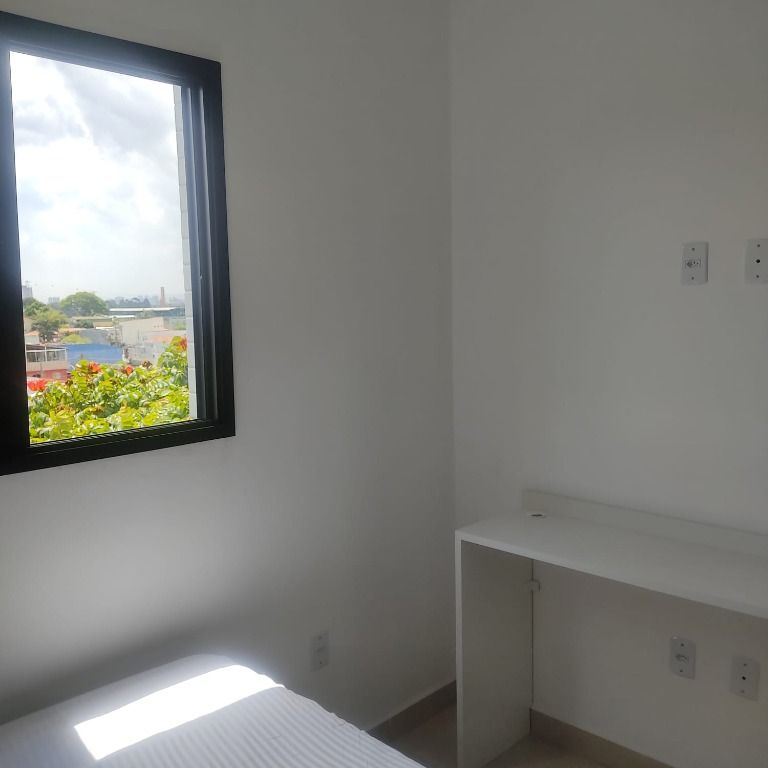 Apartamento à venda com 2 quartos, 40m² - Foto 14