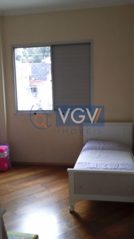 Apartamento à venda com 2 quartos, 60m² - Foto 5