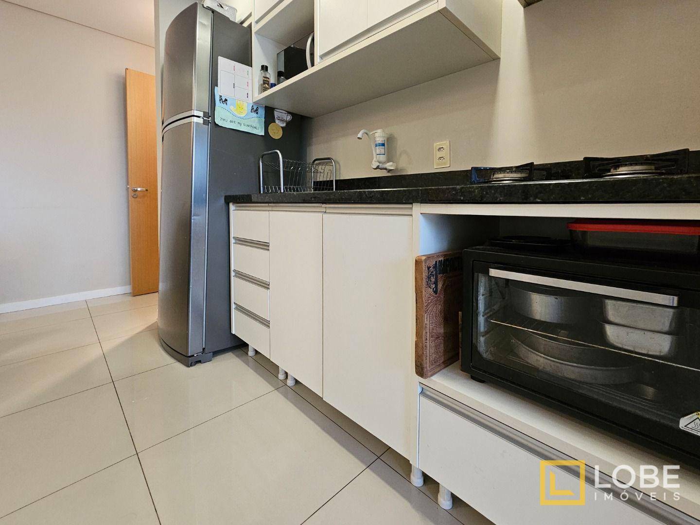 Apartamento à venda com 3 quartos, 71m² - Foto 6