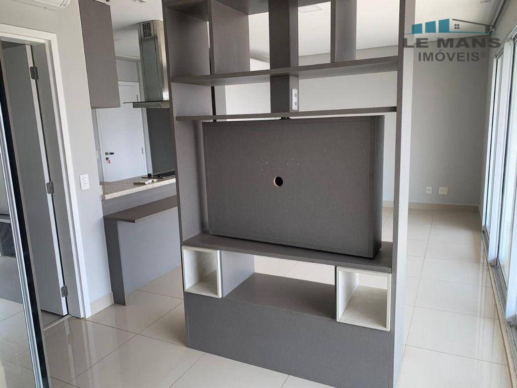 Apartamento para alugar com 1 quarto, 60m² - Foto 7