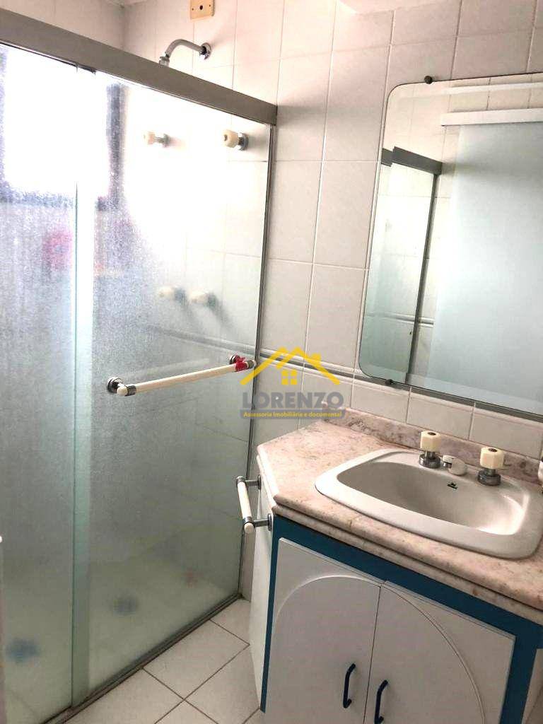 Apartamento à venda com 3 quartos, 225m² - Foto 17