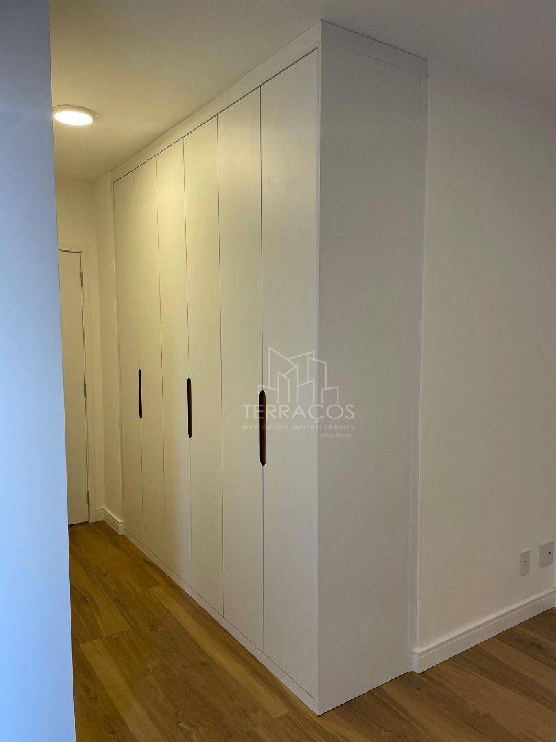 Apartamento para alugar com 3 quartos, 152m² - Foto 16