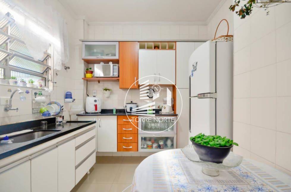 Apartamento à venda com 1 quarto, 32m² - Foto 15