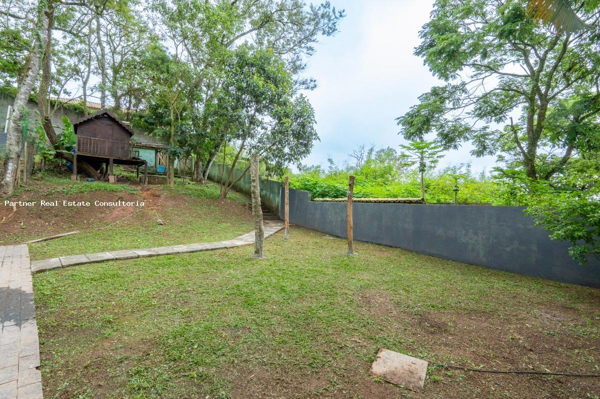 Casa à venda com 6 quartos, 1918m² - Foto 28