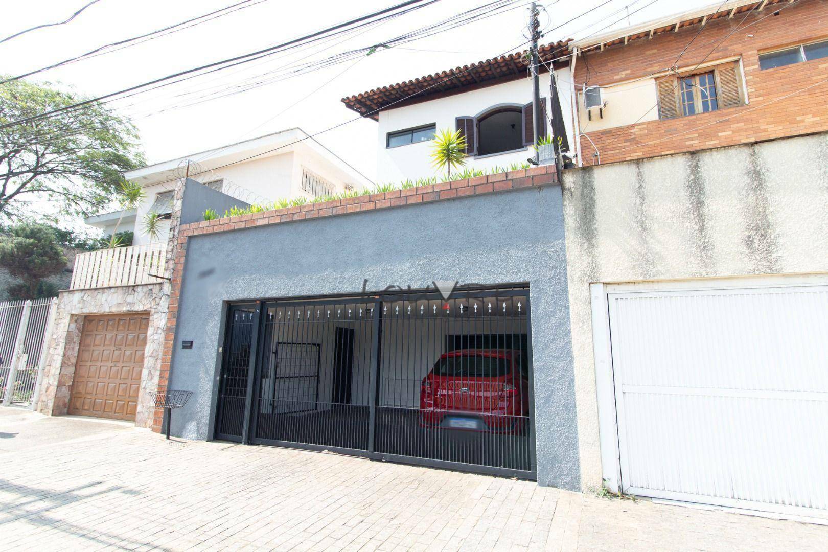 Casa à venda com 3 quartos, 191m² - Foto 2