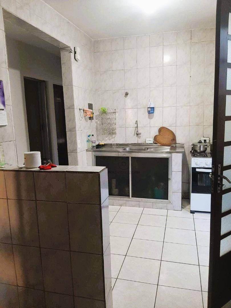 Casa à venda com 3 quartos, 133m² - Foto 4