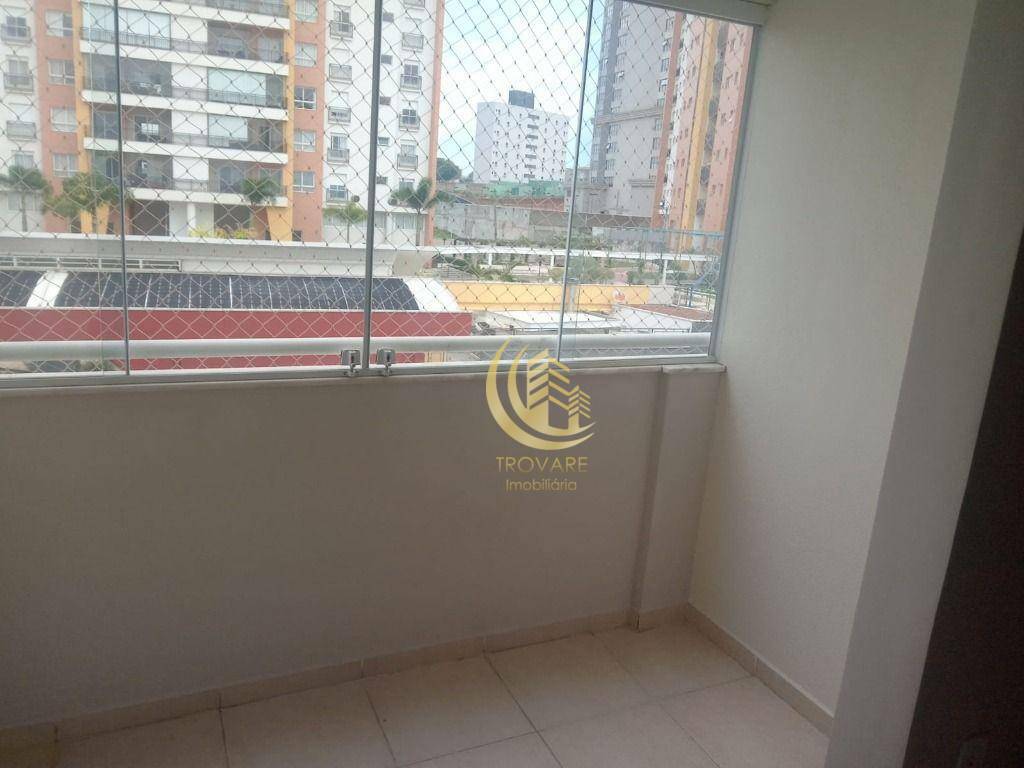 Apartamento à venda com 2 quartos, 62m² - Foto 11