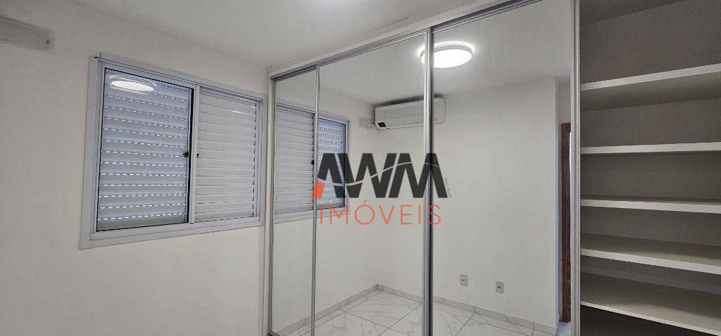 Apartamento à venda com 2 quartos, 42m² - Foto 4