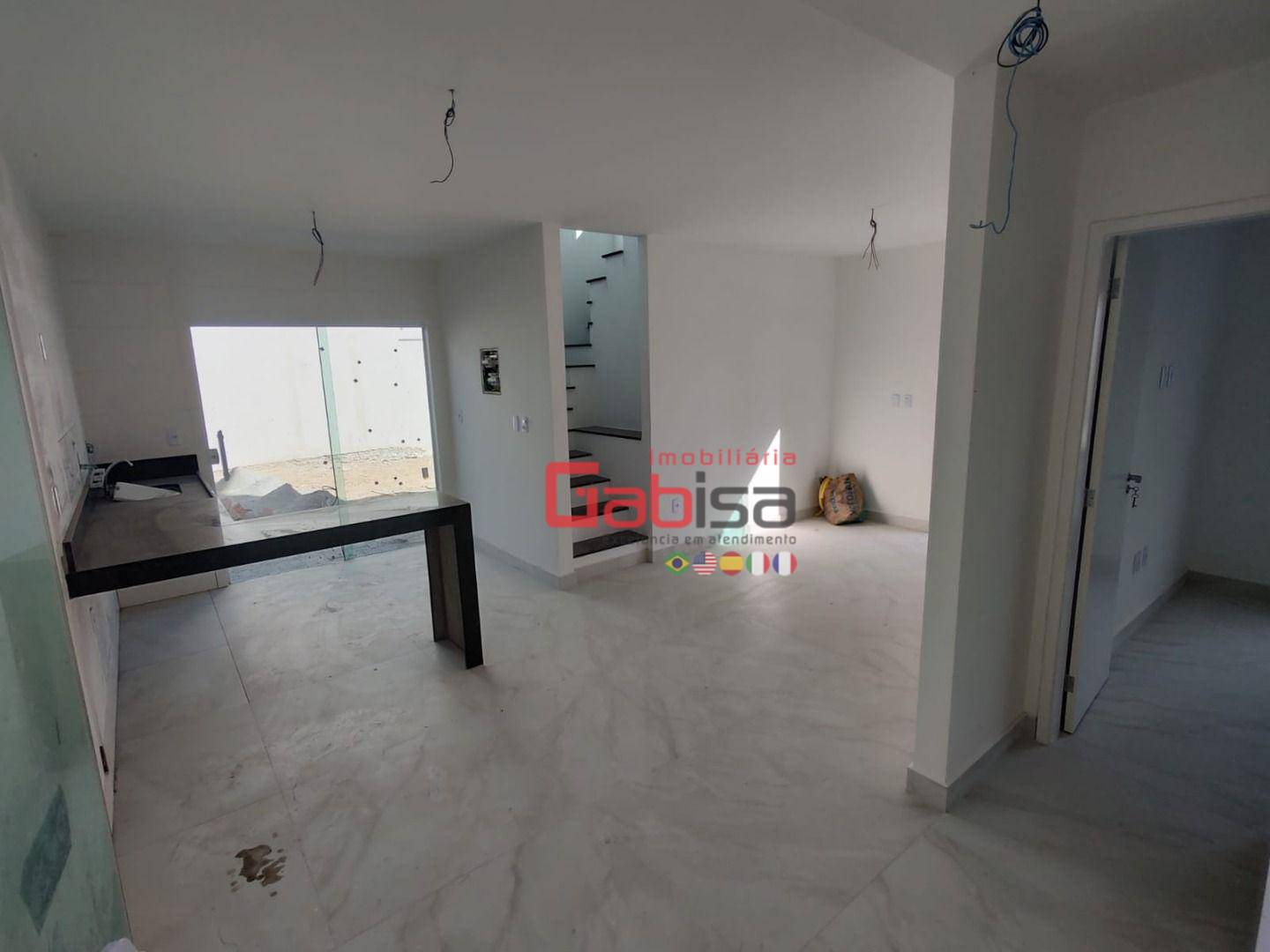 Casa de Condomínio à venda com 3 quartos, 150m² - Foto 4