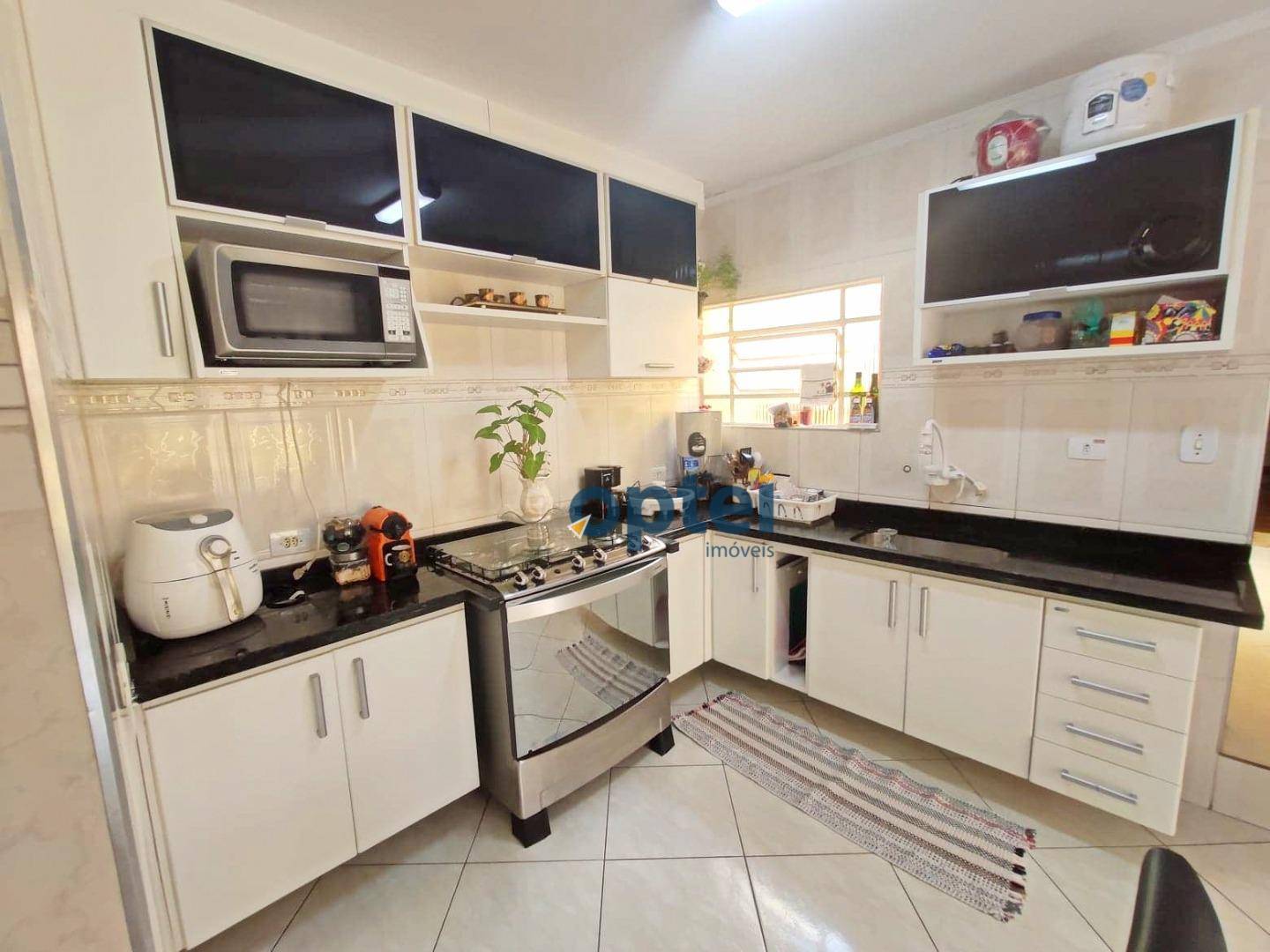 Casa à venda com 4 quartos, 189m² - Foto 3