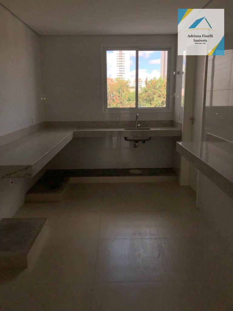 Apartamento à venda com 3 quartos, 125m² - Foto 15