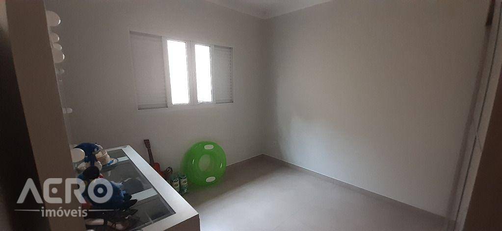 Casa à venda com 3 quartos, 169m² - Foto 26