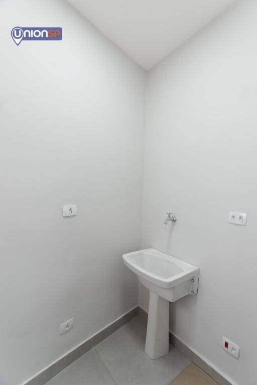 Apartamento à venda com 2 quartos, 67m² - Foto 15