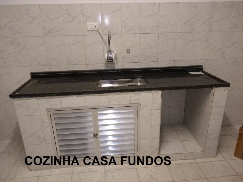 Sobrado à venda com 5 quartos, 150m² - Foto 4