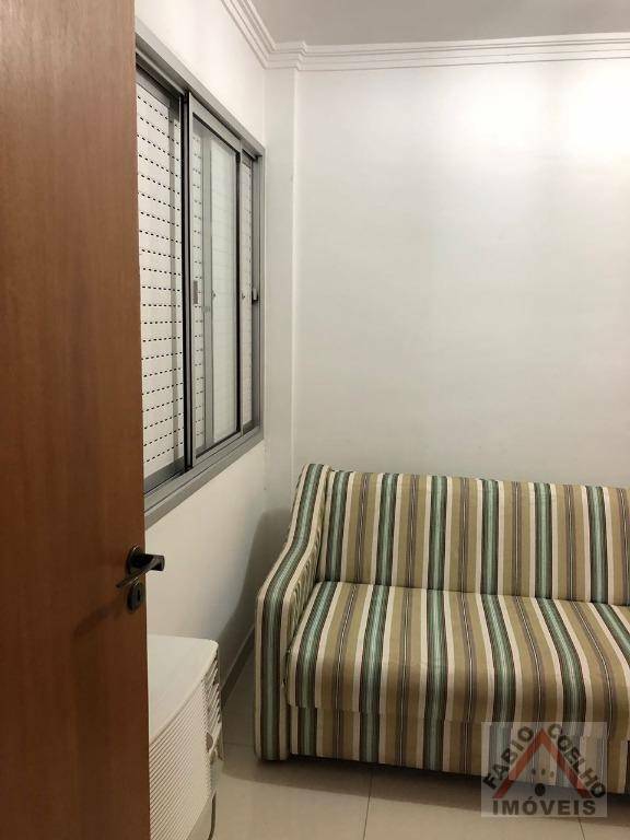 Apartamento à venda com 2 quartos, 60m² - Foto 3