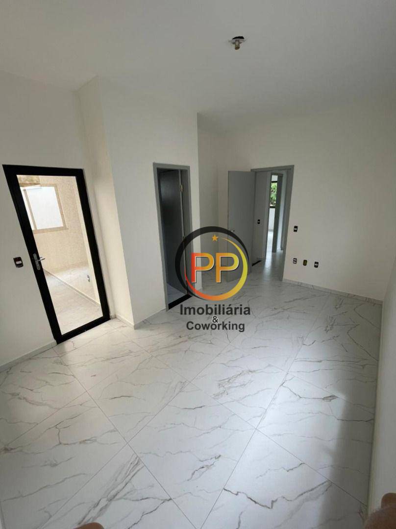 Casa à venda com 3 quartos, 110m² - Foto 13