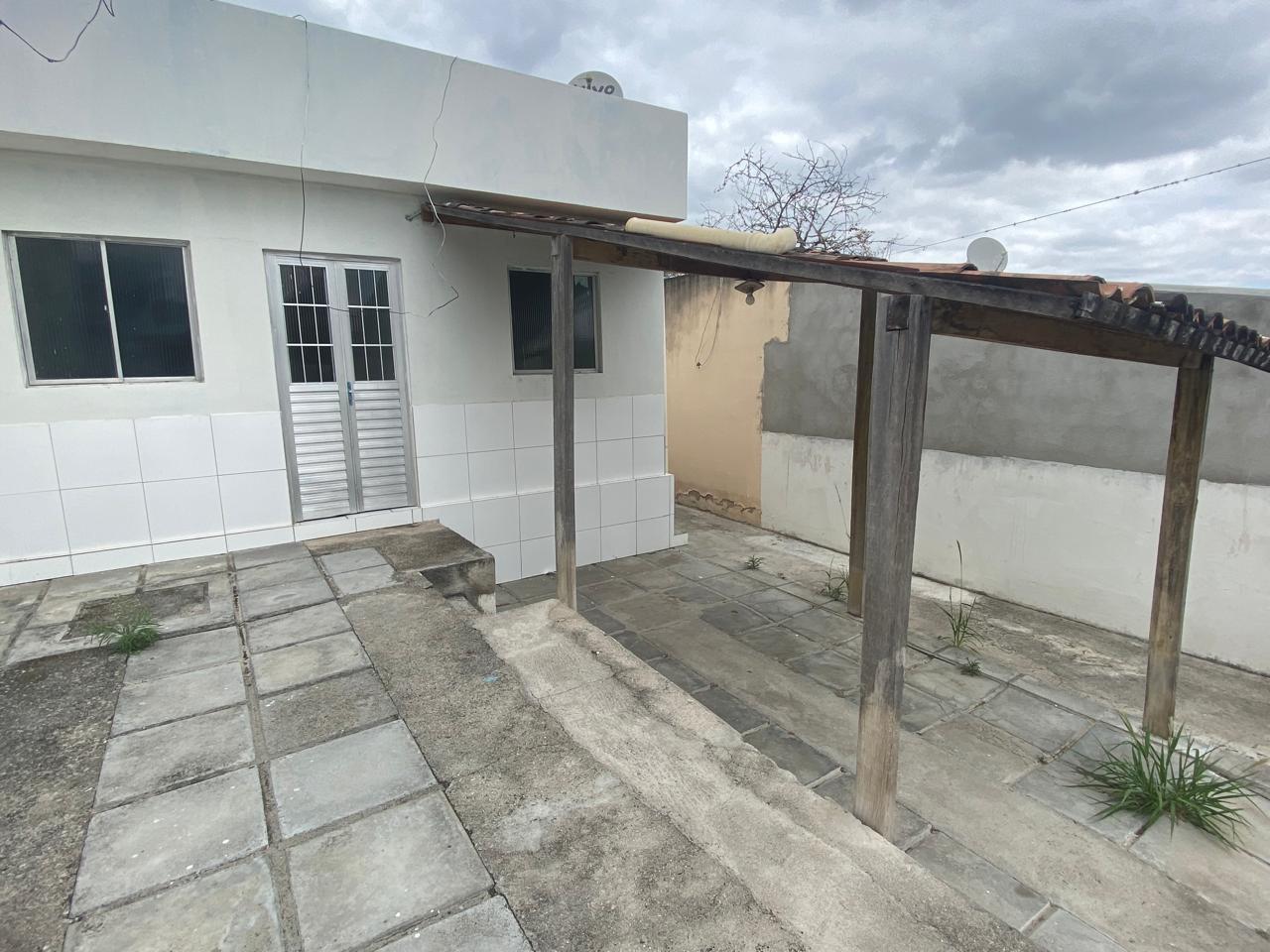 Casa para alugar com 3 quartos, 140m² - Foto 2