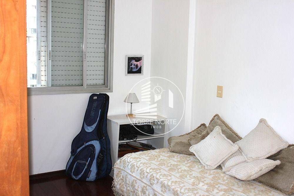 Apartamento à venda com 4 quartos, 166m² - Foto 9