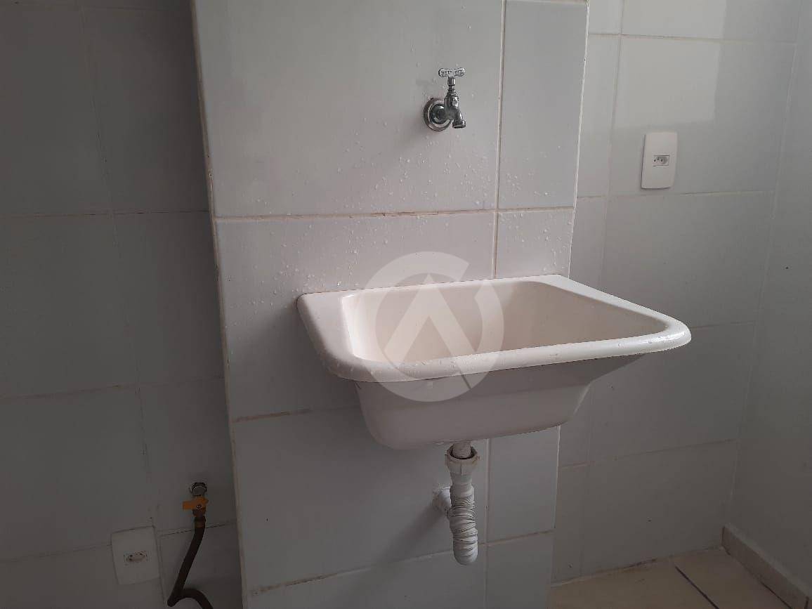 Apartamento à venda com 2 quartos, 45m² - Foto 11