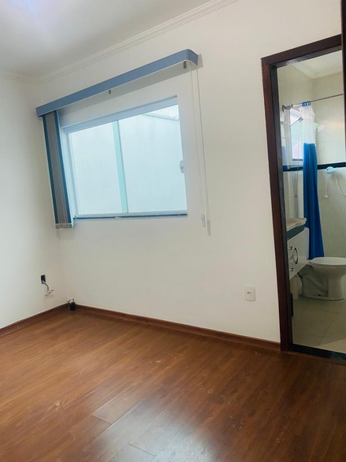 Casa à venda com 3 quartos, 350m² - Foto 10