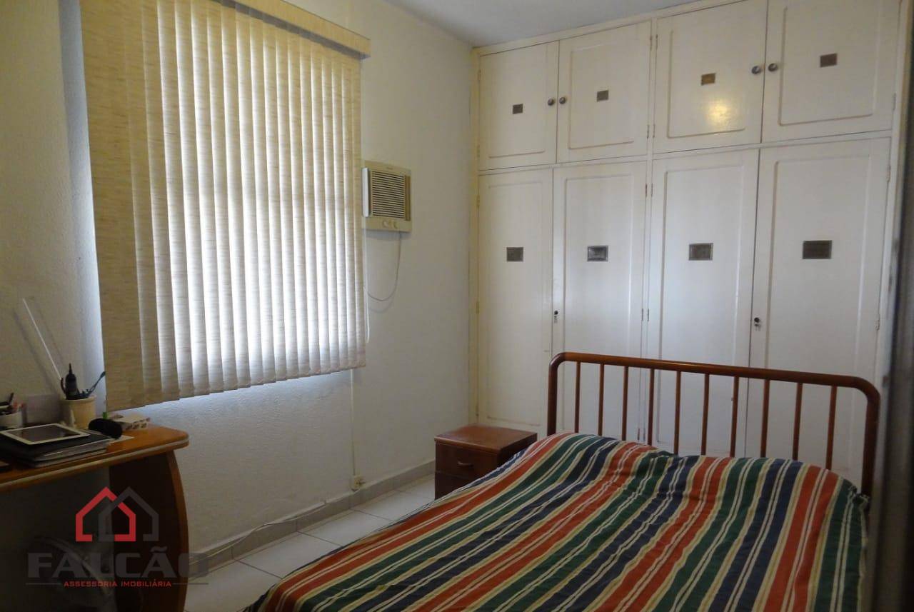 Sobrado à venda com 4 quartos, 196m² - Foto 4