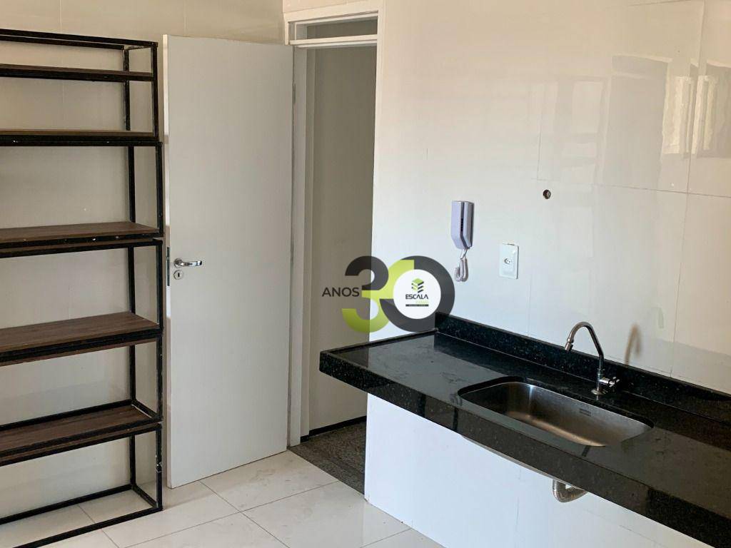 Apartamento à venda com 3 quartos, 119m² - Foto 6