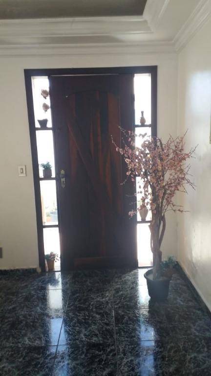 Sobrado à venda com 3 quartos, 230m² - Foto 19