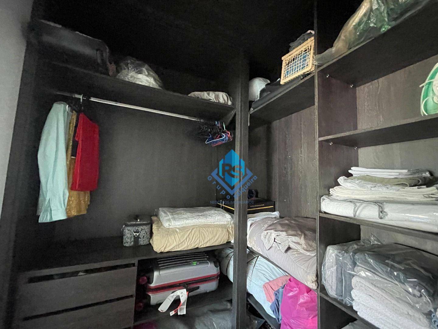 Sobrado à venda com 3 quartos, 425m² - Foto 24