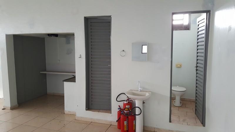 Loja-Salão para alugar, 135m² - Foto 4