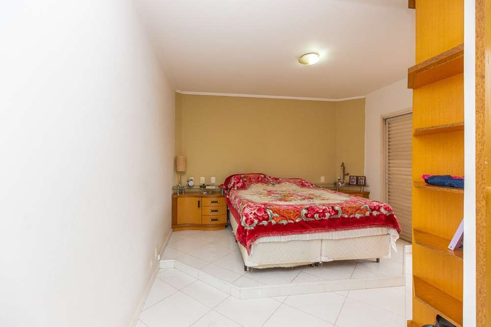 Apartamento à venda com 3 quartos, 157m² - Foto 10