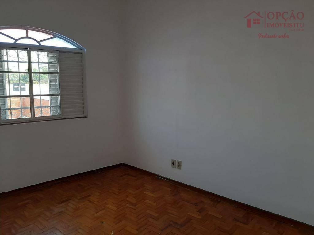 Casa à venda com 3 quartos, 166m² - Foto 9