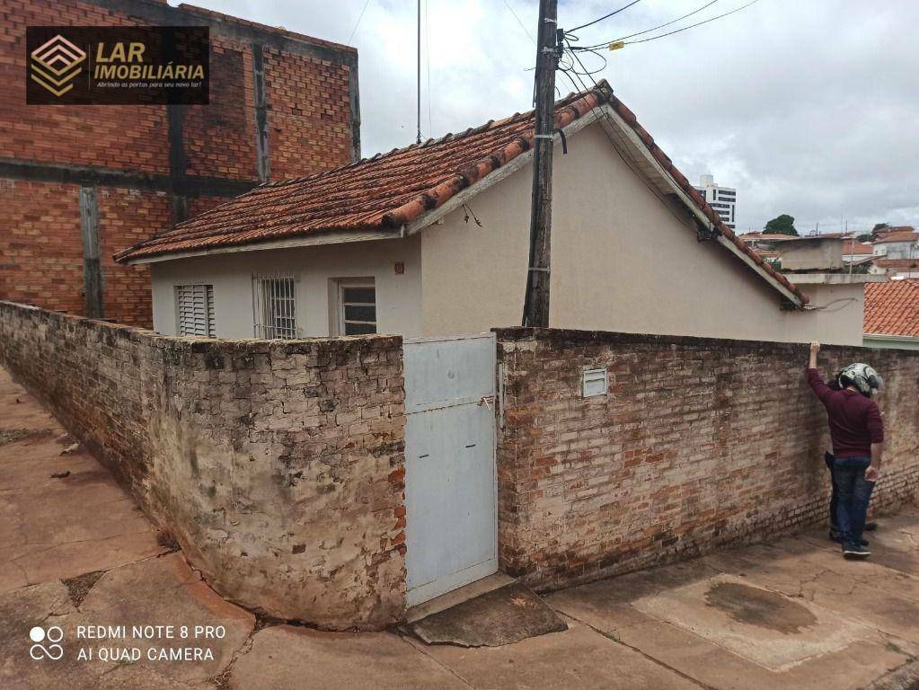 Casa à venda com 2 quartos, 50m² - Foto 1