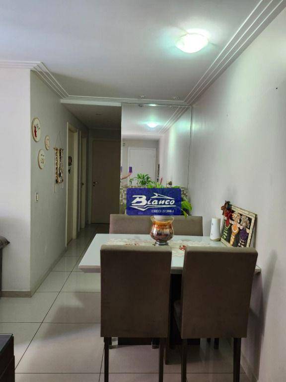 Apartamento à venda com 2 quartos, 50m² - Foto 9