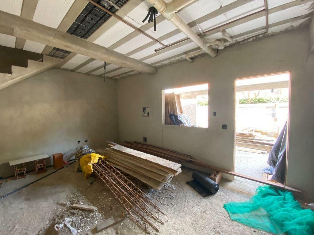 Sobrado à venda com 3 quartos, 120m² - Foto 11